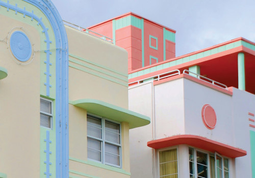 Exploring the Art Deco District in Miami Beach